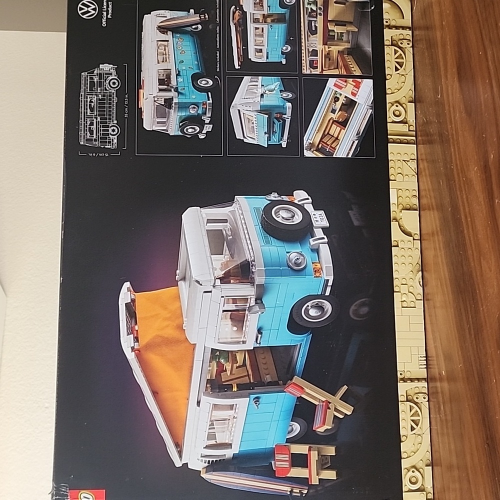 LEGO Icons Volkswagen T2 Camper Van 10279 Building Set NEW IN BOX UNOPENED